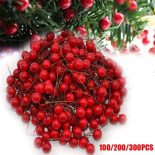 Christmas Artificial Holly Berry Green Leaves Ornaments Gold Red Holly  Berry Stems Xmas Wreath Gifts Wedding Party Decoration - AliExpress