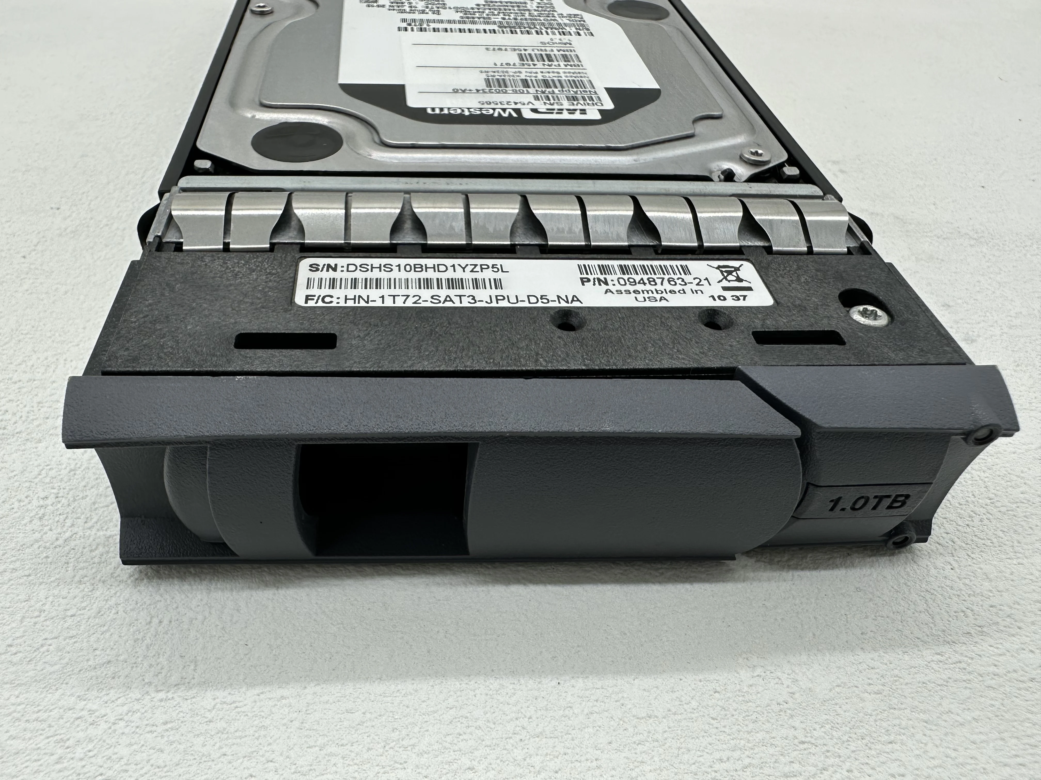 X302A-R5 1TB 7.2K RPM SATA 하드 드라이브(DS4243 디스크 선반용) 중고