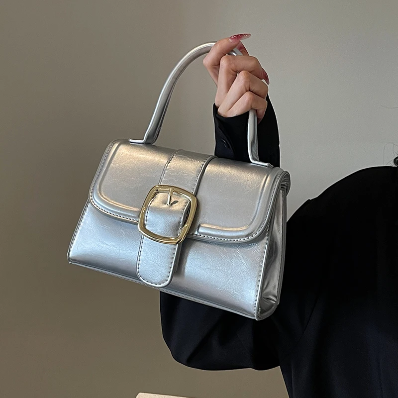 

Дизайнерская сумка через плечо с короткими ручками, сумка для телефона 2024, топовая брендовая сумка, сумка на плечо, маленькая однотонная женская сумка-тоут