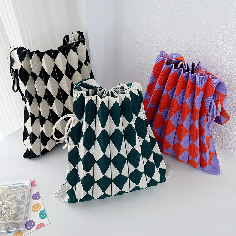 New 2023 Trend Plaid Foldable Diamond Lattice Casual Knit Tote Women's Novelty Handwoven Shopping Carryall Bag Soft Open Pocket