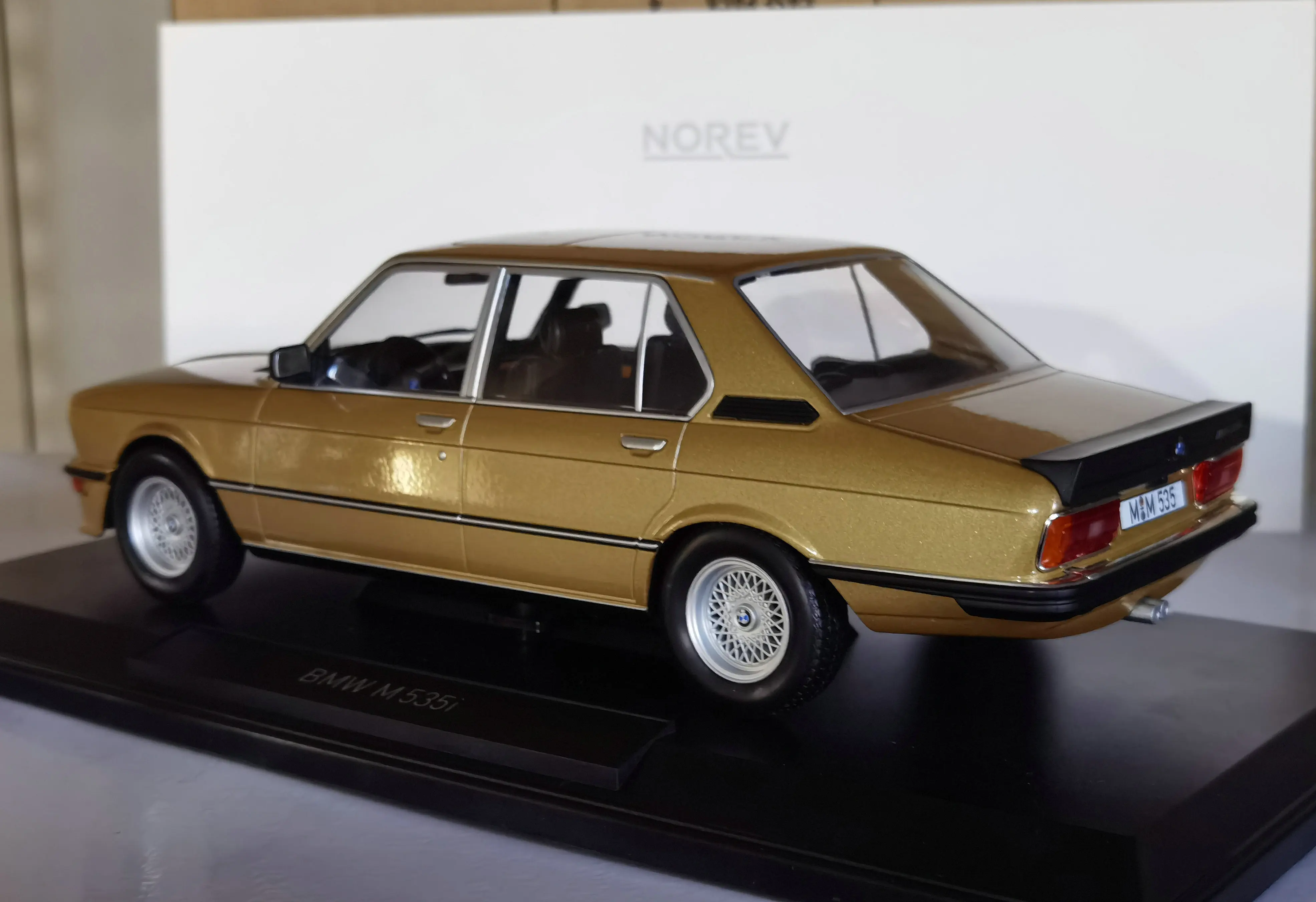 Diecast NOREV 1:18 Scale BMW M5 BMW 535i 5 Series Simulation Alloy
