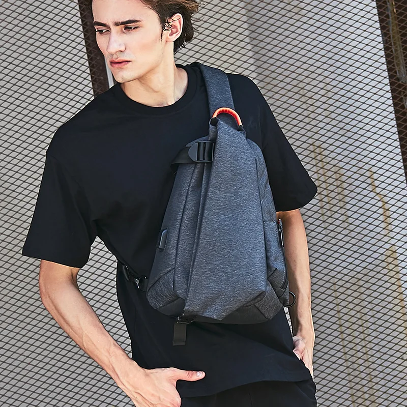 

Multifunction Fashion Crossbody Bag Men USB Charging Chest Pack Short Trip Messengers Bag Water Repellent Shoulder Chest Bag