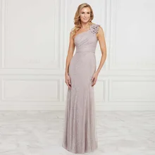 

Glitter Mother of the Bride Dresses Sheath One Shoulder Pleat Sparkly Wedding Guest Gown Sweep Train Flower Simple Evening Dress
