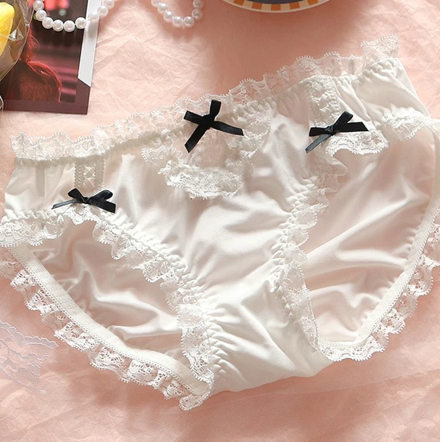 White cute wind lolita maid lace underwear Japanese girl no steel ring bra  set large size