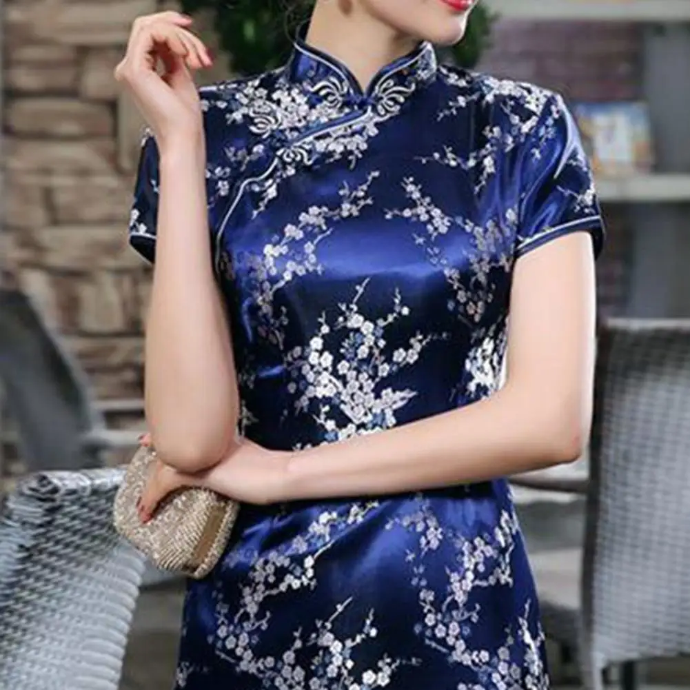 Retro Style Cheongsam Dress Elegant Chinese National Style Floral Embroidery Cheongsam Dress with Stand for Summer for Women
