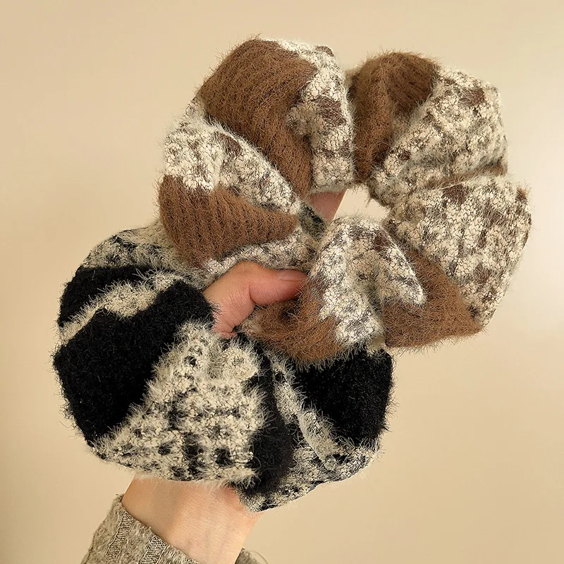 Autumn Winter New Brown Scrunchies Girls Student Large Hair Tie Rope French Luxury Hairbands Women Ponytail Holder Headwear