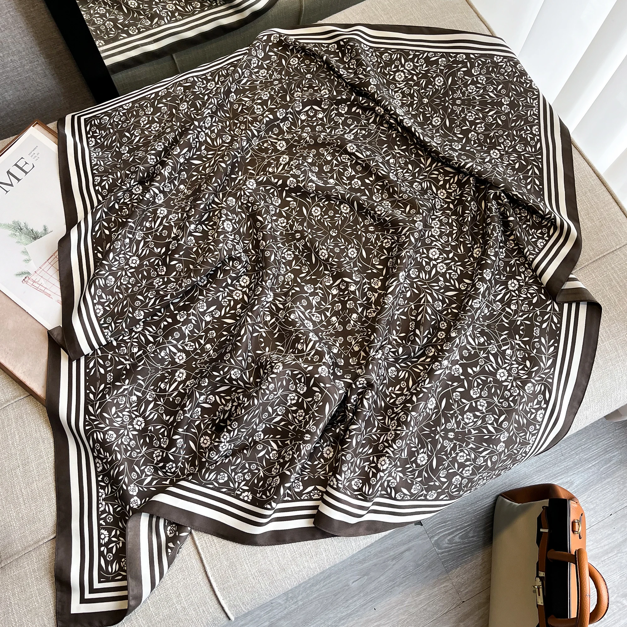 New Silk Square Scarf for Women Satin Shawls Neckerchief Casual Scarves Bandana Hair Hjiab 90*90cm Luxury Brand Versatile Fashio