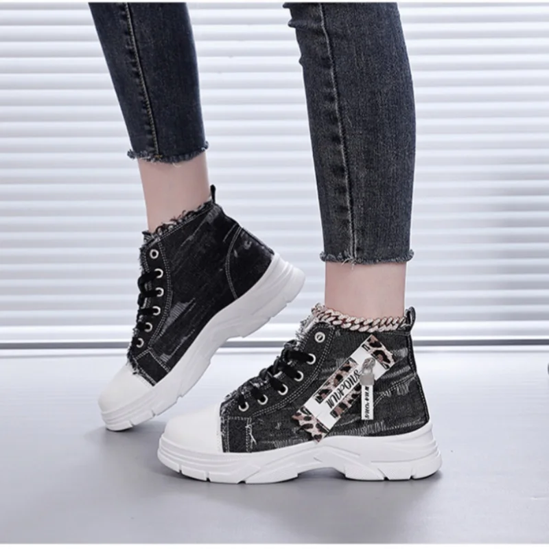 Versatile Thick-Soled High-Top Sports Shoes White Casual Sneakers for Women Teenagers Spring Autumn Fashion Footwear