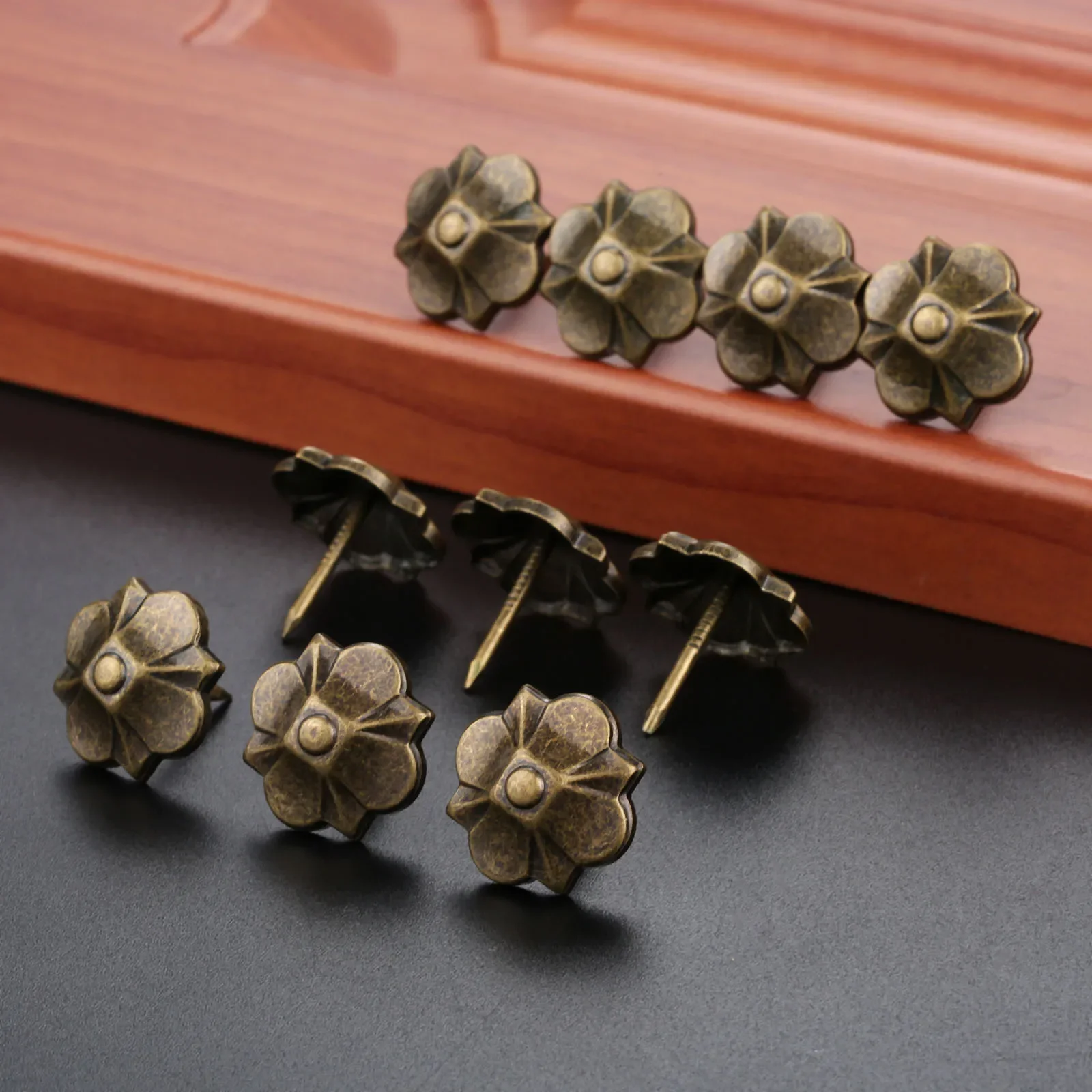 10Pcs 20*22mm Umbrella/Four-leaf Clover Upholstery Nails Jewelry Wood Box Sofa Furniture Decorative Tacks Studs Pushpin Doornail upholstery nail
