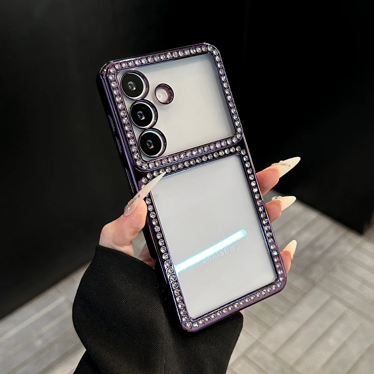 Elegant Glitter Diamond Clear Phone Case with Rhinestone Accents and Shockproof Design