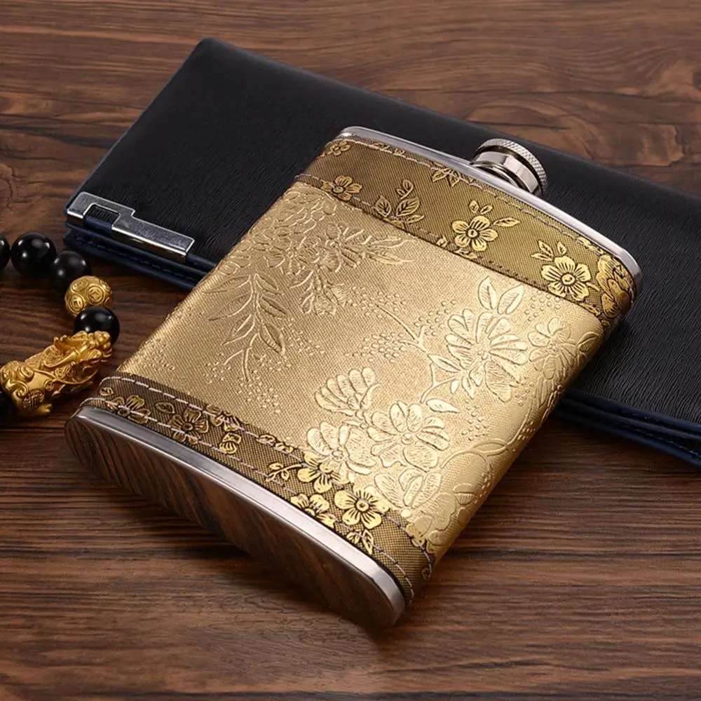 Stainless Steel Hip Flask 8oz Portable Liquor Whiskey Pocket Bottle Hip Flask Beautiful Flower Pattern Funnel Cup Gift Box Set