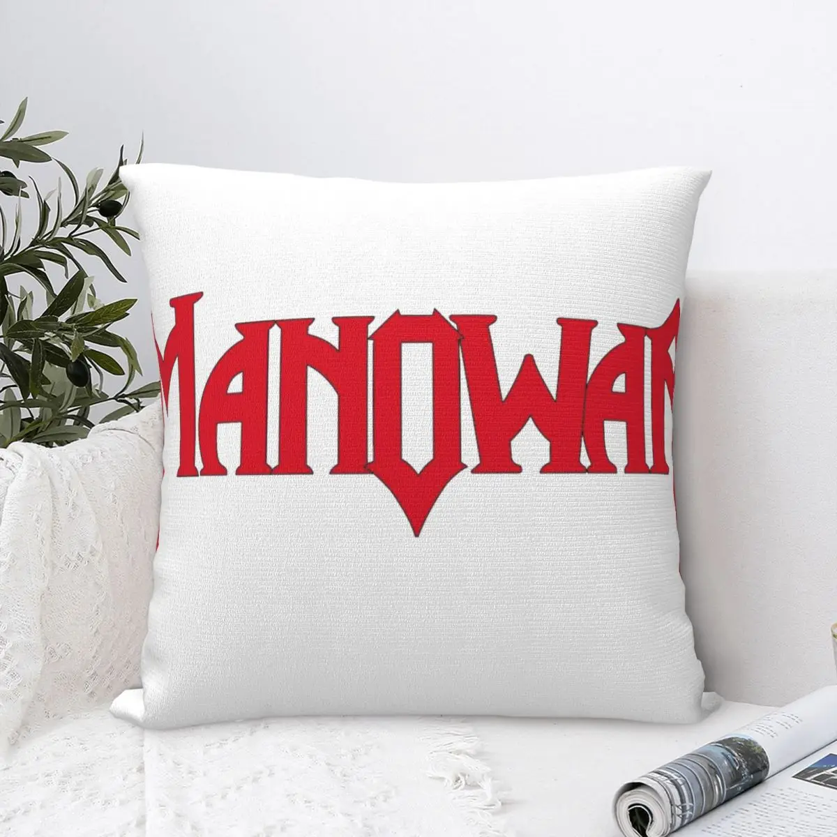 

Квадратная подушка для дивана Manowar