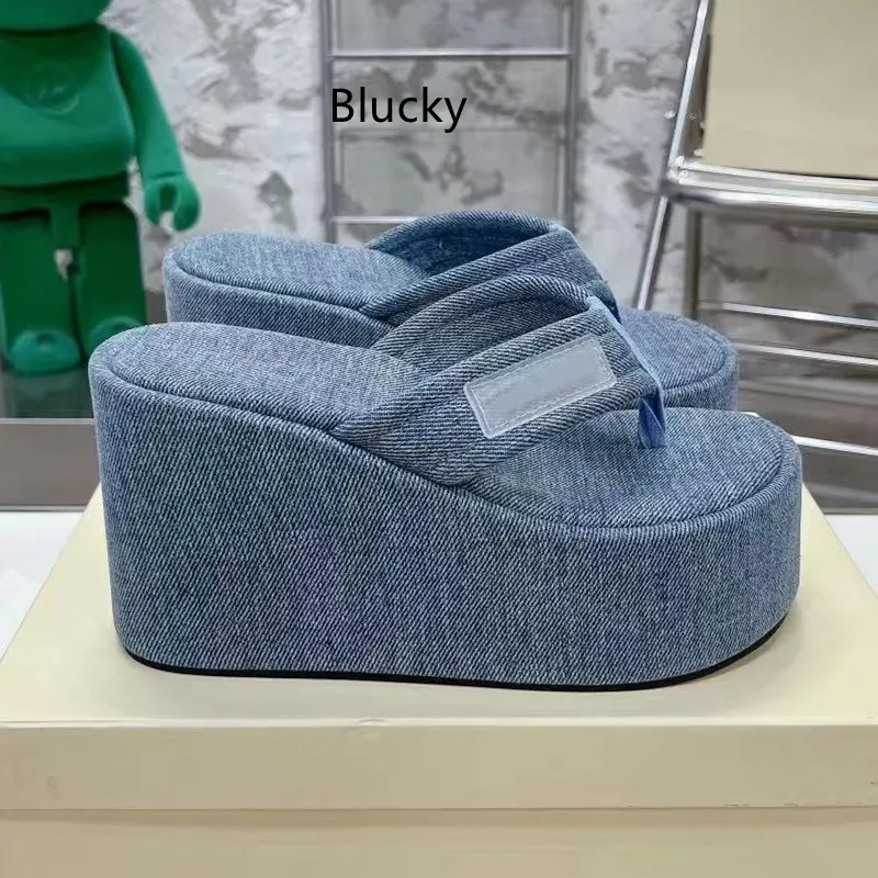 Women's wedge shaped thick sole high heel slippers Women's summer fashion casual beach party shoes