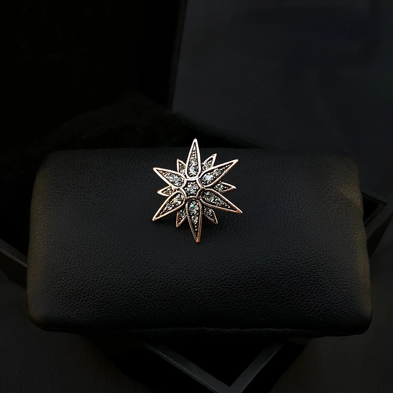Layered Exquisite Retro Six-Pointed Star Small Brooch Men Women Suit Corsage Simple Elegant Pins Accessories Rhinestone Jewelry