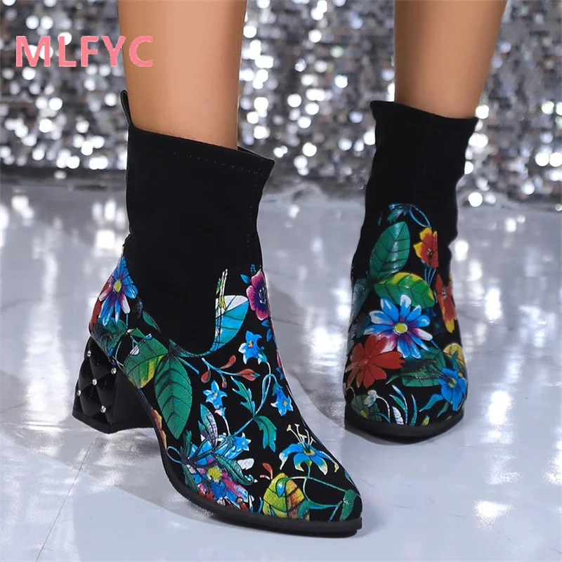 Female European and American Autumn and Winter Fashion Printed Women's Boots Round Head Flower High Heel Ethnic Short Boots