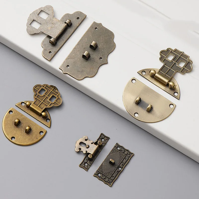 Vintage Bronze Hasp Latch Decorative Wooden Jewelry Box Mini Cabinet Buckle Hasp Locks Furniture DIY Hardware One set
