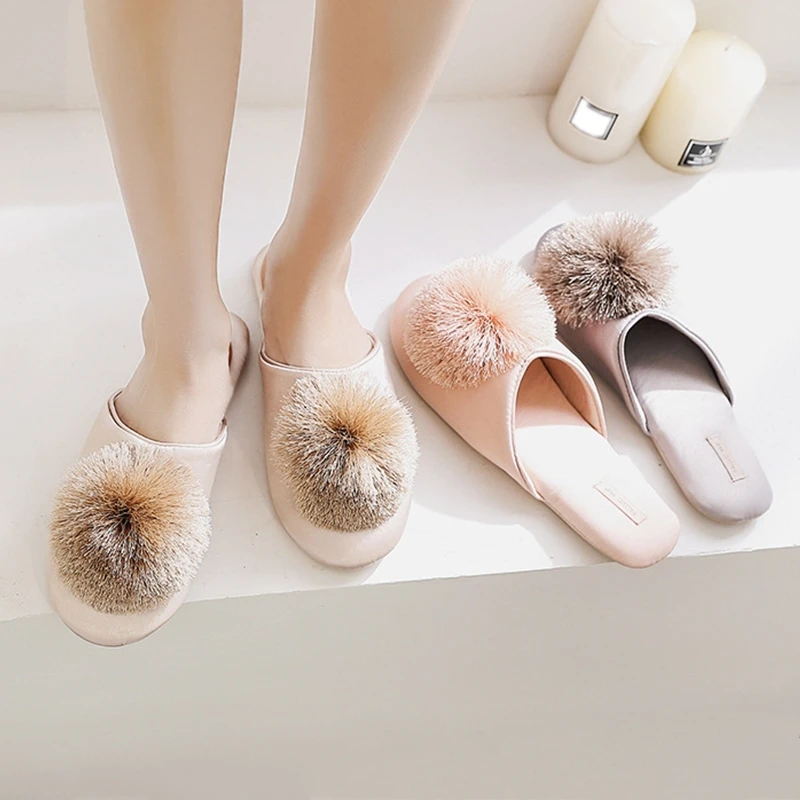Wholesale Elegant Womens Slippers Bathroom Slippers Halluci