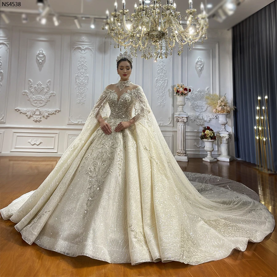 Abito da sposa in pizzo di lusso personalizzato per Mariage con