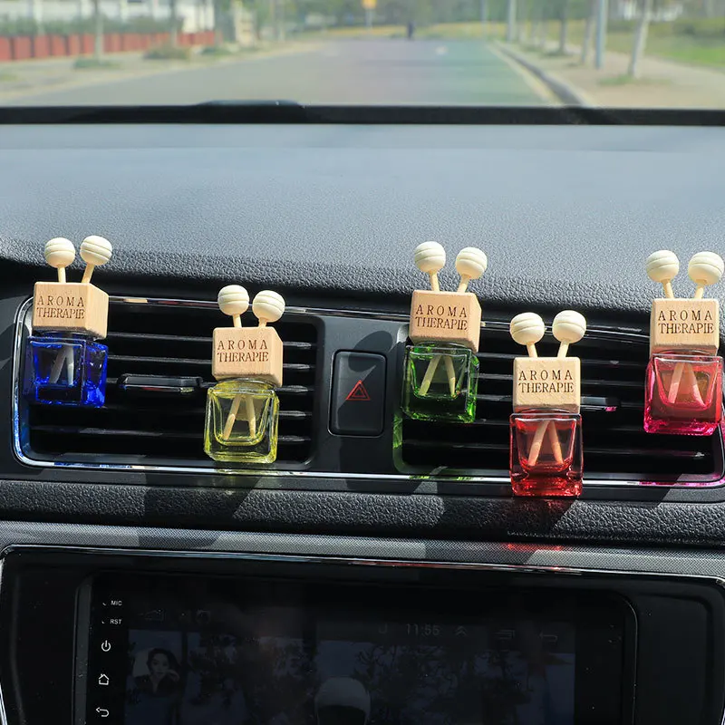 1 Piece Car Hanging Perfume Pendant Fragrance Air Freshener Empty Glass  Perfume Diffuser Bottle Aromatherapy Decor Accessories