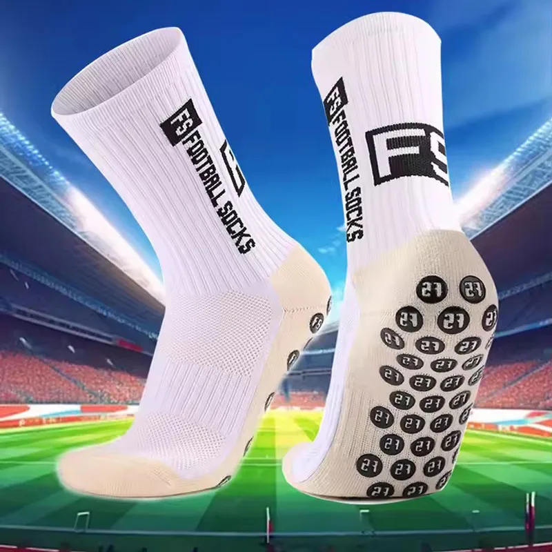 5 Pairs of Men's Football Anti Slip and Grabbing Socks for Outdoor Breathable and Sweat Wicking Sports Competitions