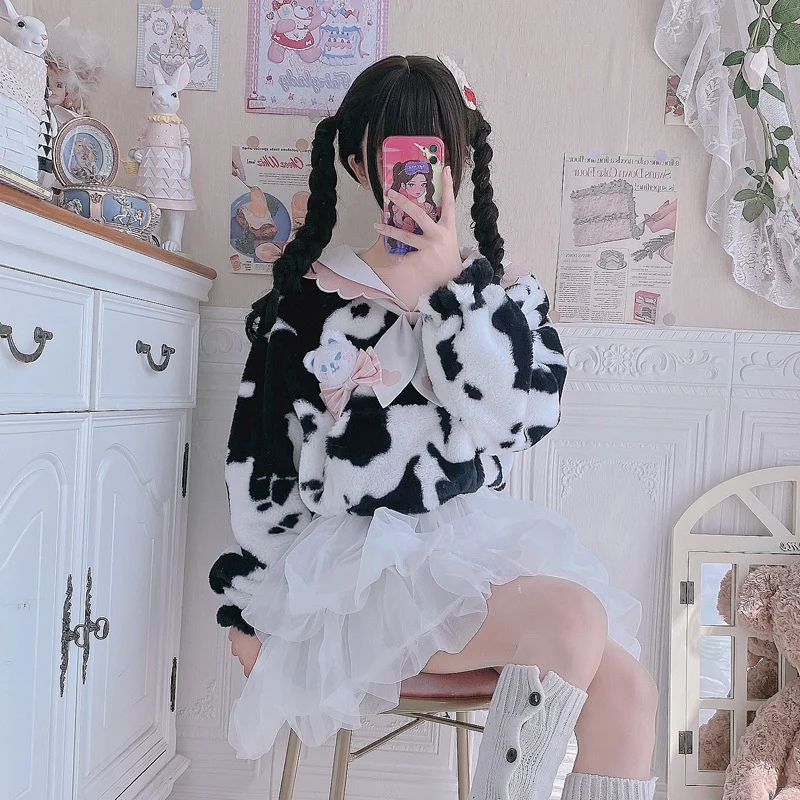 Cow Sweetheart Autumn Winter Lolita Coat Cute Student Cow Plush Sweater Jk Coat Plush Short Goth Dresses Women Lolita