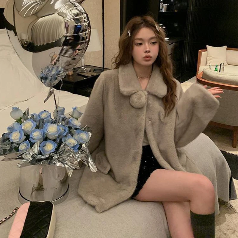 

2023 New High Quality Mink Fur Coat Lady Long Sleeve Faux Fur Coat Winter Outfits for Women Fluffy Jacket Abrigo Piel Sintética