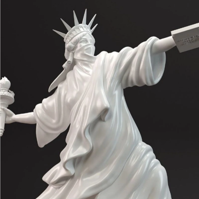 

Throw Torch Statue of Liberty