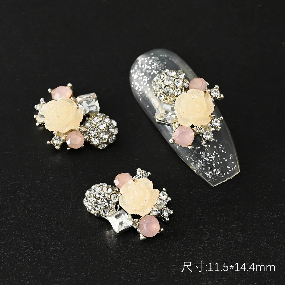 

10Pcs/Lot Pearl Glitter Rhinestone 3D Flower Crystal Diamond Nail Charms Alloy Nail Parts Jewelry Manicure DIY Nail Decorations