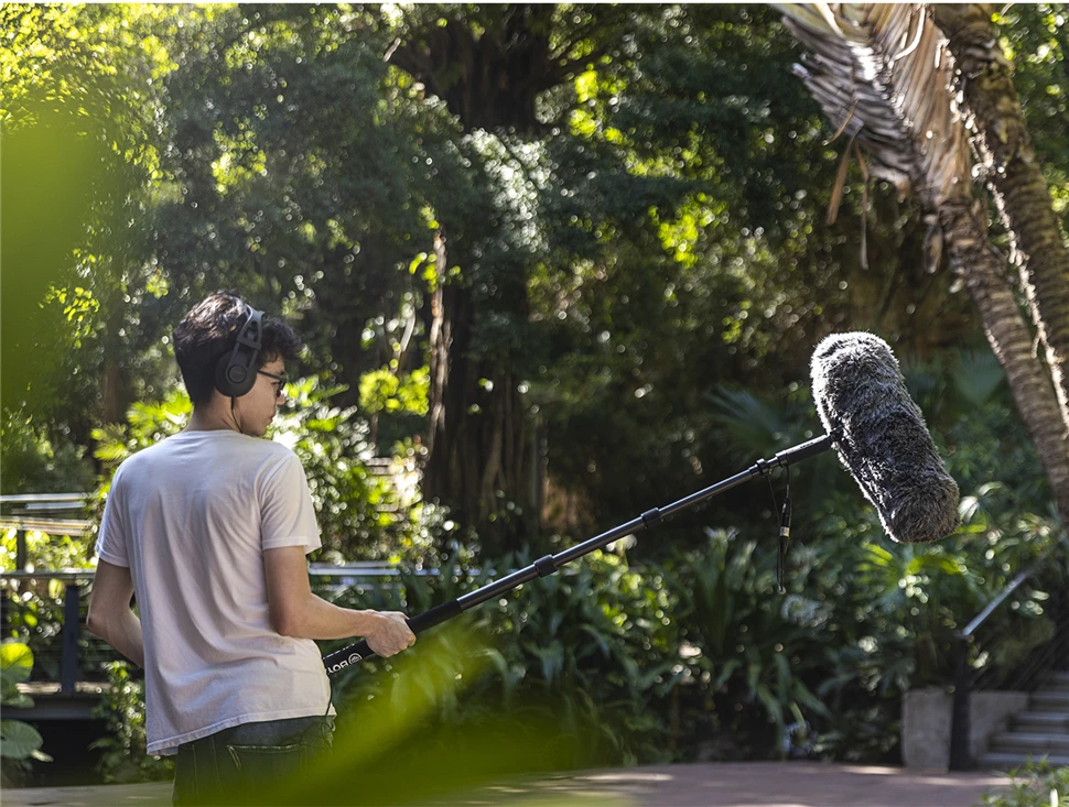 BOYA BY-PB25 Universal Carbon Fiber Boompole with Internal XLR Cable (2.5m)