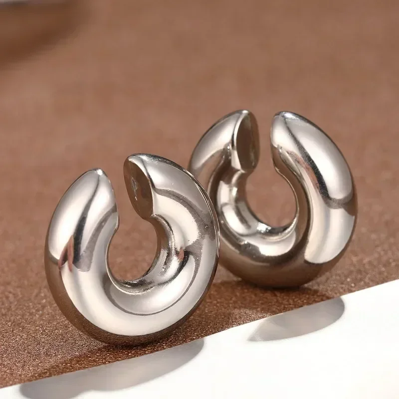 Punk Non Piercing Chunky Round Circle Clip Earring for Women Gold Plated C Shape Ear Cuff Stud Tube Thick Earclips Jewelry Gifts 2