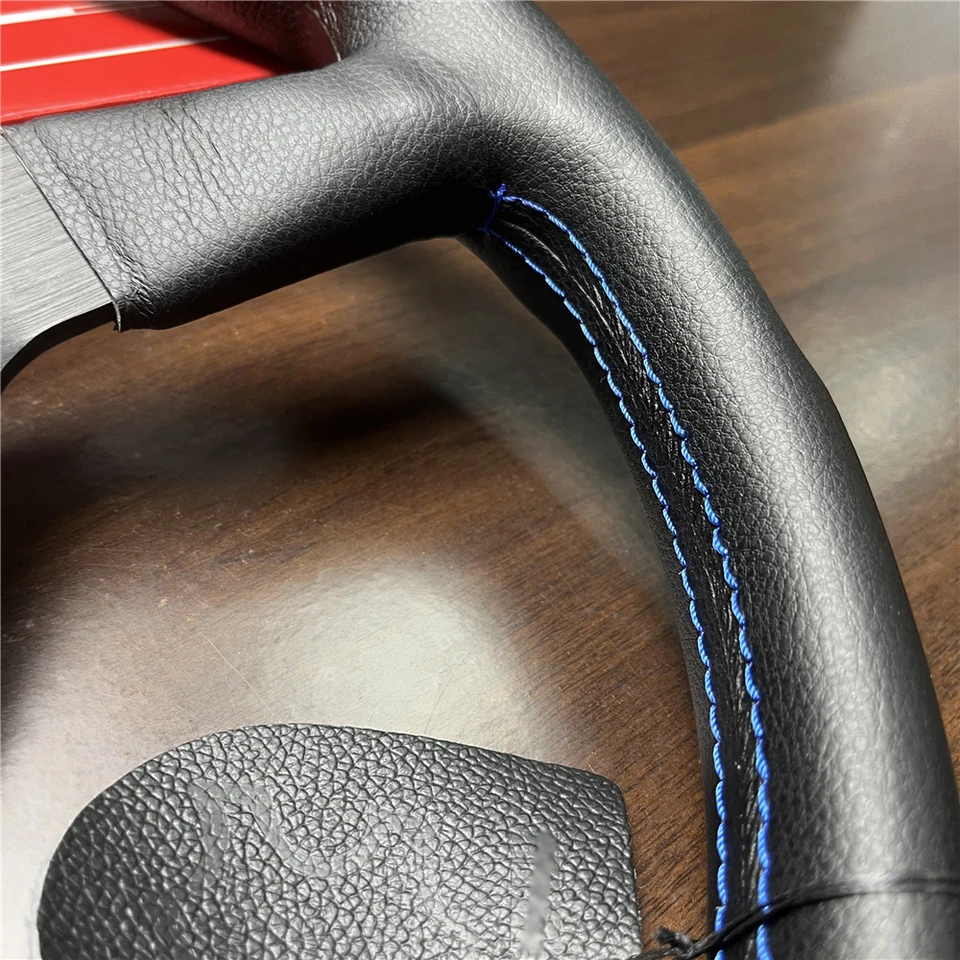 MOMO モンテカルロ 350MM ステアリングホイール ブラックレザー/ブルー