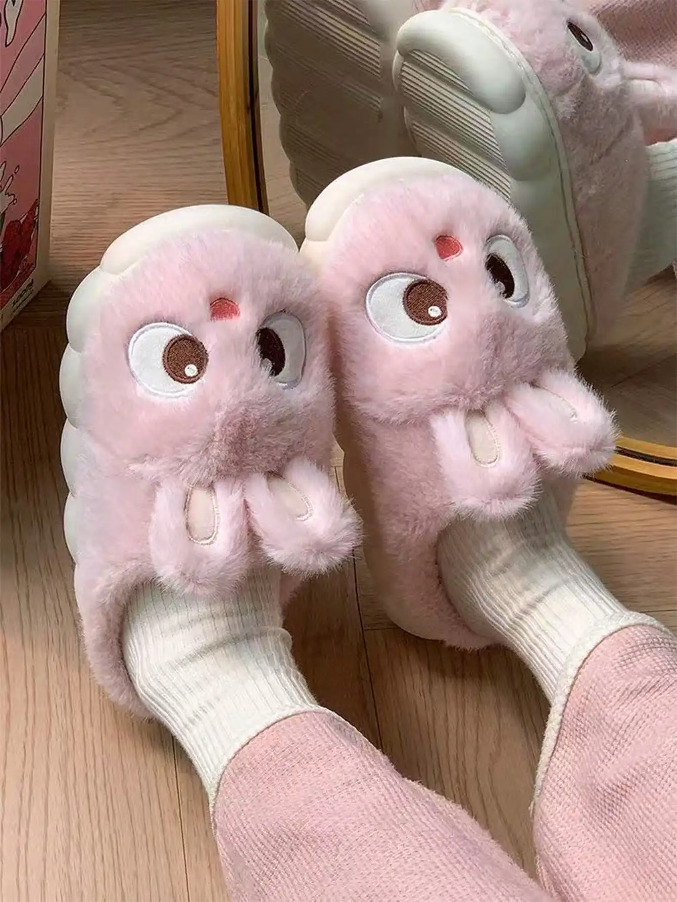 2026 New Style Cartoon Cute Rabbit Slippers for Women, Winter Anti-Slip Warm Comfortable Plush Home Indoor Slides 1