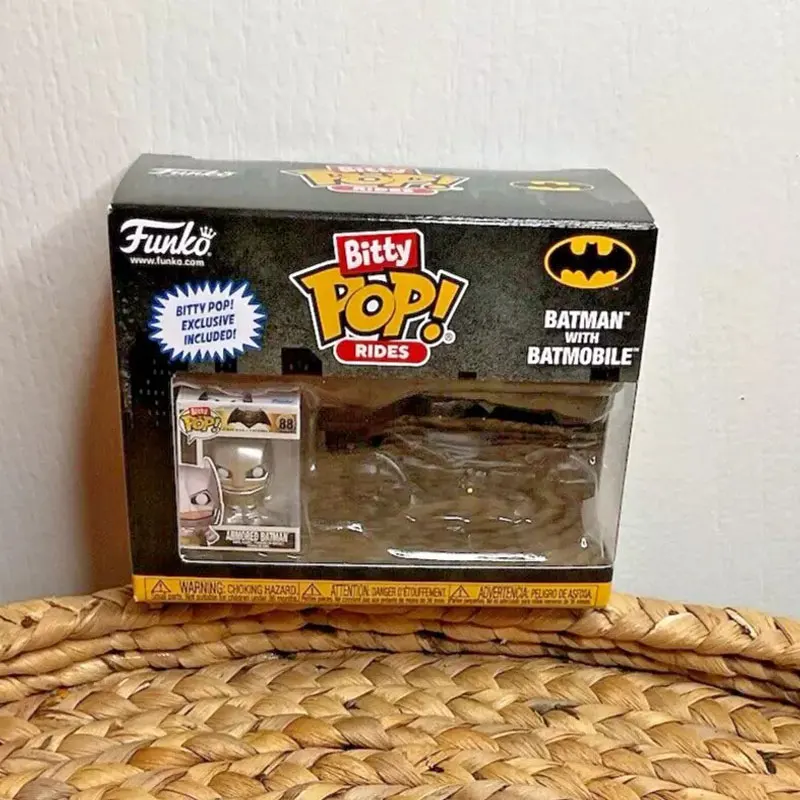 Bitty Pop! Rides – Batman with Batmobile & Exclusive Armored Batman Figure