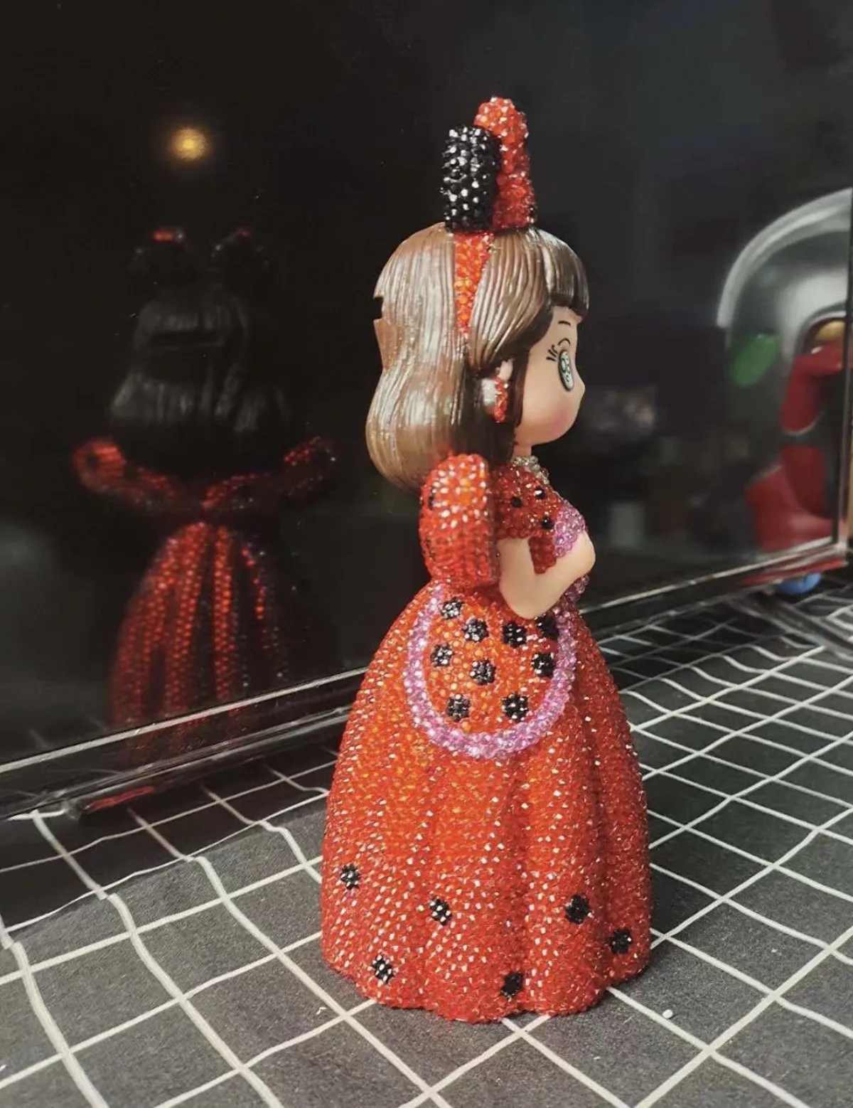 Strass Prinzessin Puppe Ornament Münzfach Mosaik Bling Schönheit Mädchen Statue Hause Dekorative Kinder Geburtstag Weihnachten Geschenk – Detail 11