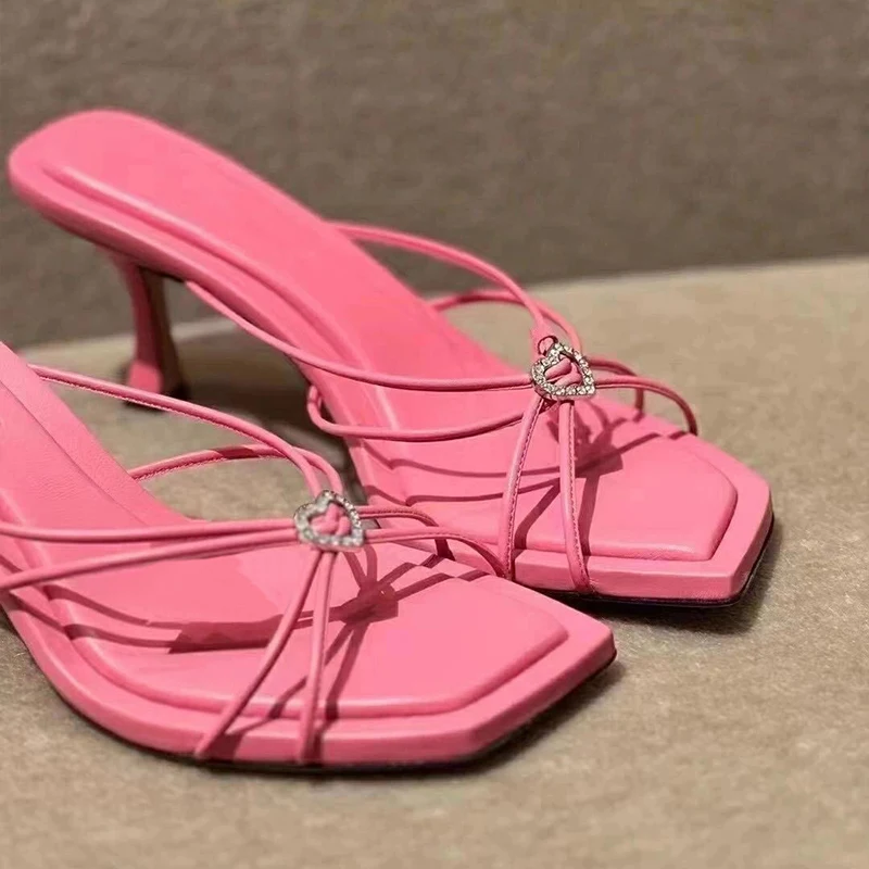 Heart shaped crystal embellished candy pink sandals 2024new French socialite square toe open toe thin heel thin strap high heels