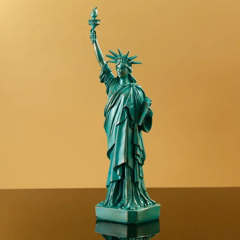 

Resin Statue Of Liberty Model Figurines Vintage Goddess Collection Interior Decoration Accessories Office Desktop Decor