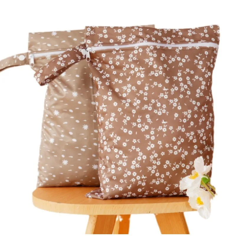 2 개/대 기저귀 기저귀를위한 재활용 PUL Wetbag 재사용 가능한 방수 기저귀 가방 26cm x 36cm