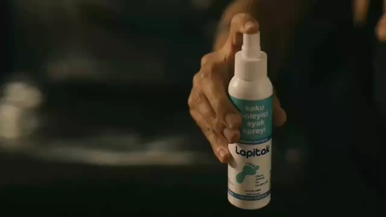 Shoe Deodorizer and Foot Spray - Shoe Odor Eliminator & Smell Remover for Feet, Shoes & Gym Gear - Shoe Freshener with Allantoin and Tea Tree Oil