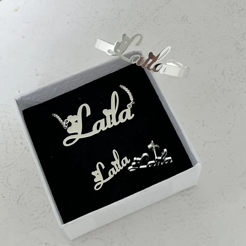 DUOYING-Conjunto De Jóias De Placa De Identificação Personalizada Para Crianças, Pulseiras De Nome Personalizado, Caixa De Studs De Carta Personalizada, Colar De Identificação, Presente