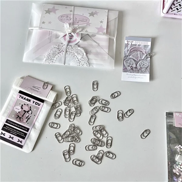 Steve 20pcs Mini Heart Paper Clips Photo Cards Packing Materials Photo Clips