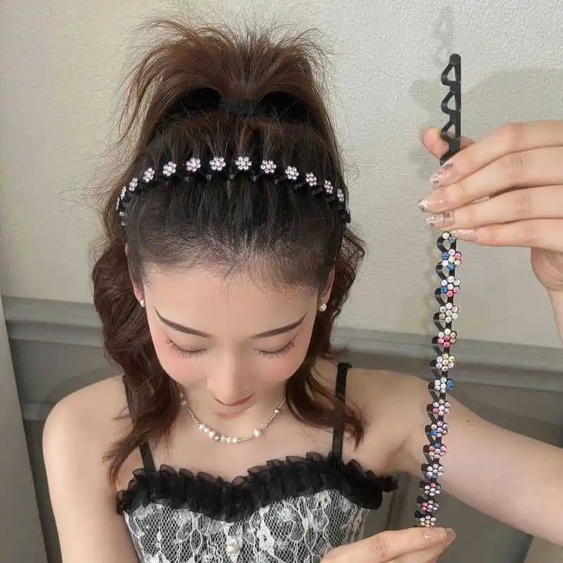 어린이용 컬러 라인스톤 여성 소녀 헤어밴드 솔리드 웨이브 헤어밴드 베젤 패션 헤어 후프 여성 부티크 헤어 악세사리