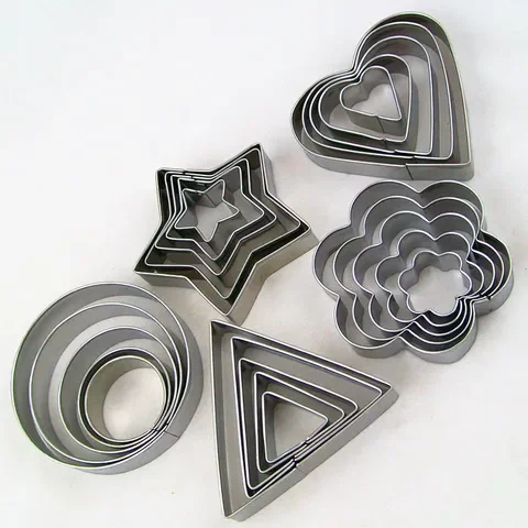 

5Pcs/Set Biscuit Mold Cookie Cutter Heart/Flower/Five Star/ 430 Stainless Steel Silver Kitchen Gadgets Durable