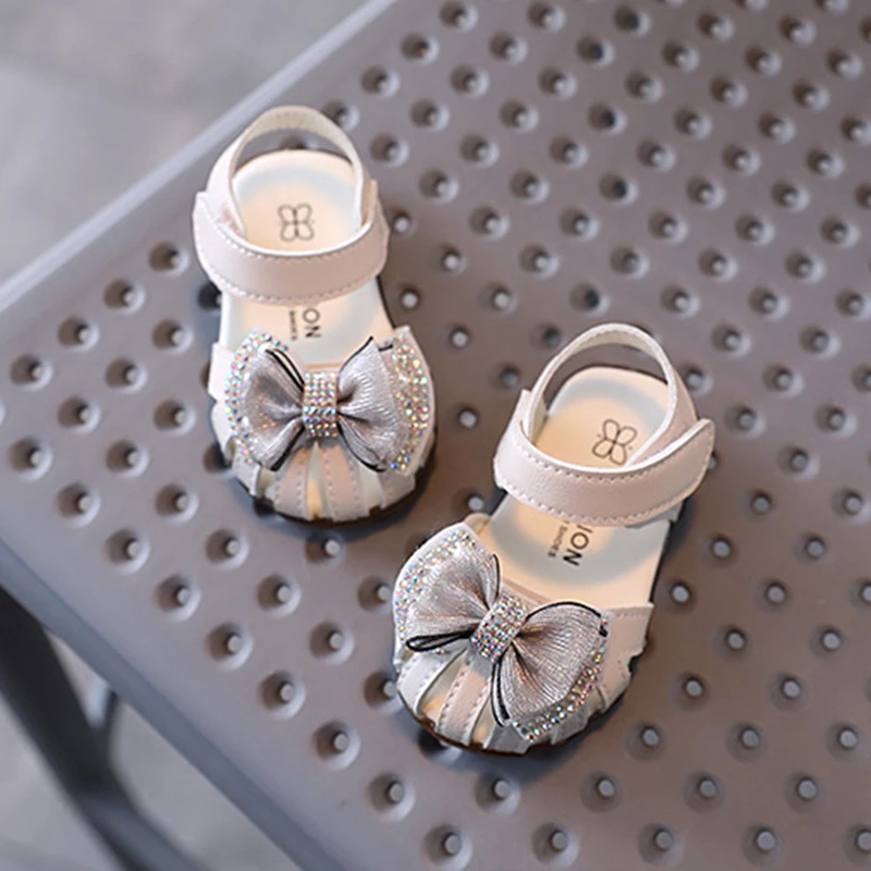 Slide image 52c70e5a958e4973b6f80a834de9438d