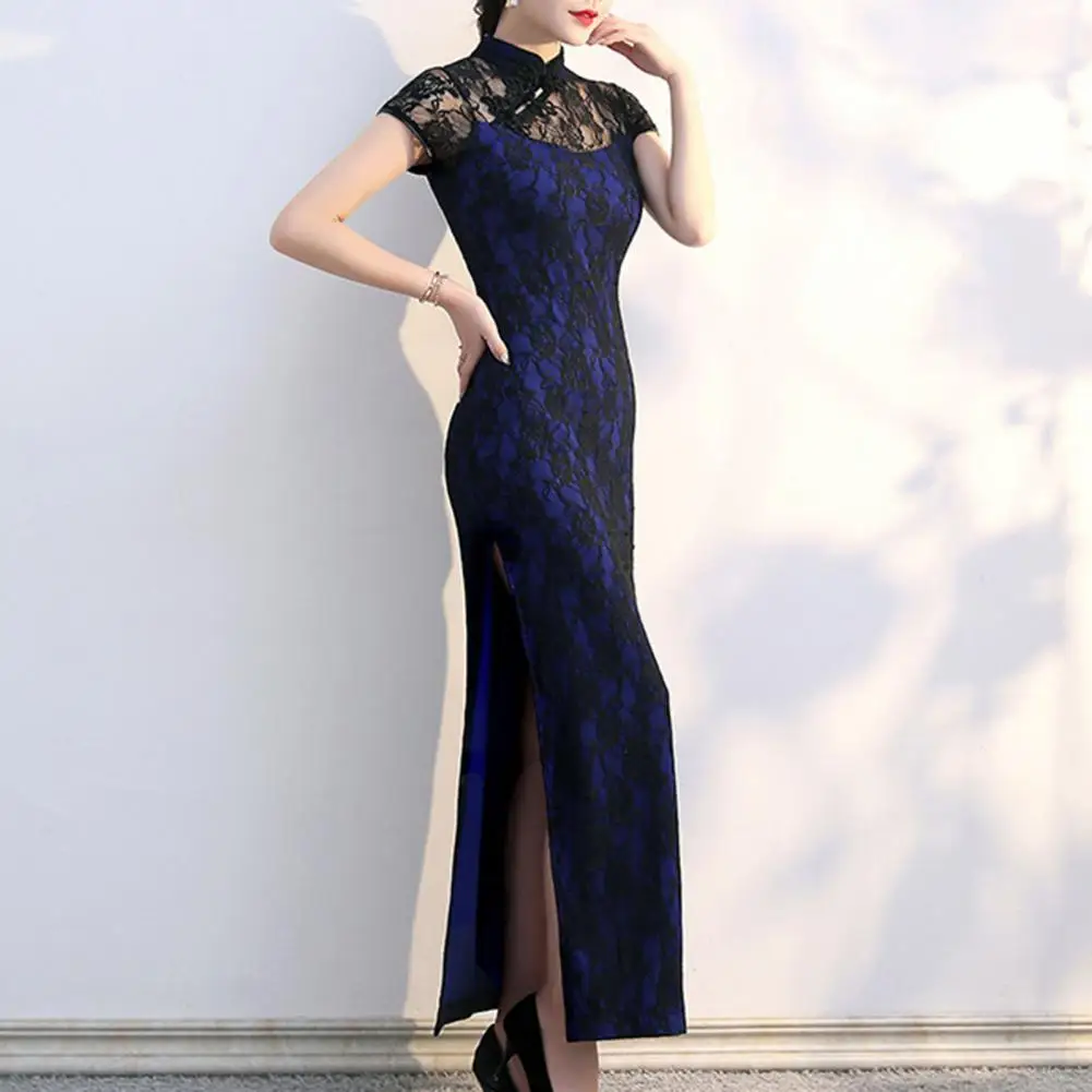 Chinese Qipao Elegant Vintage Chinese Lace Maxi Dress with Stand Collar Side Split Women's Classic Qipao Cheongsam for