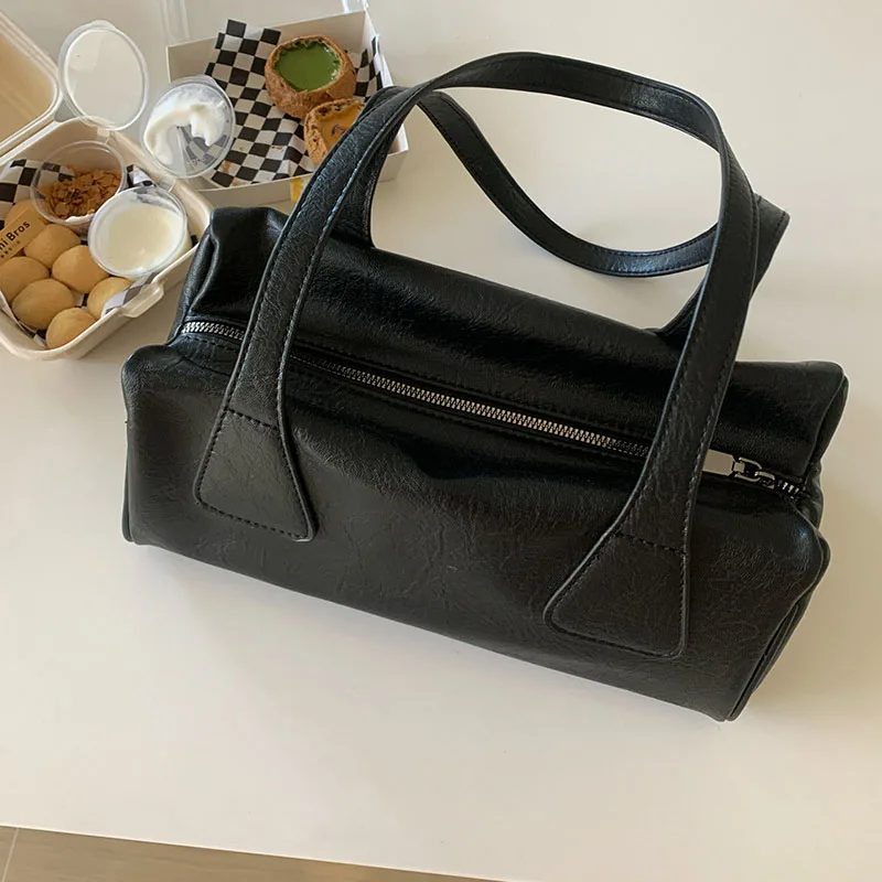 Korean Instagram Retro Underarm Stick Bag Women'S Large Capacity Commuter Bag Pillow Bag Casual Handheld Shoulder Bag