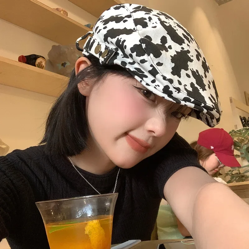 여성용 일본 레트로 밀크 패턴 전진 모자, 용수철 및 여름 여행용 자외선 차단 패션, 다목적 안티 베레모 모자