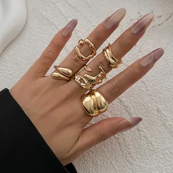 Vintage Geometric Metal Ring Set - Gold & Silver Tones, Unisex Stylish Jewelry Collection (Gold color)