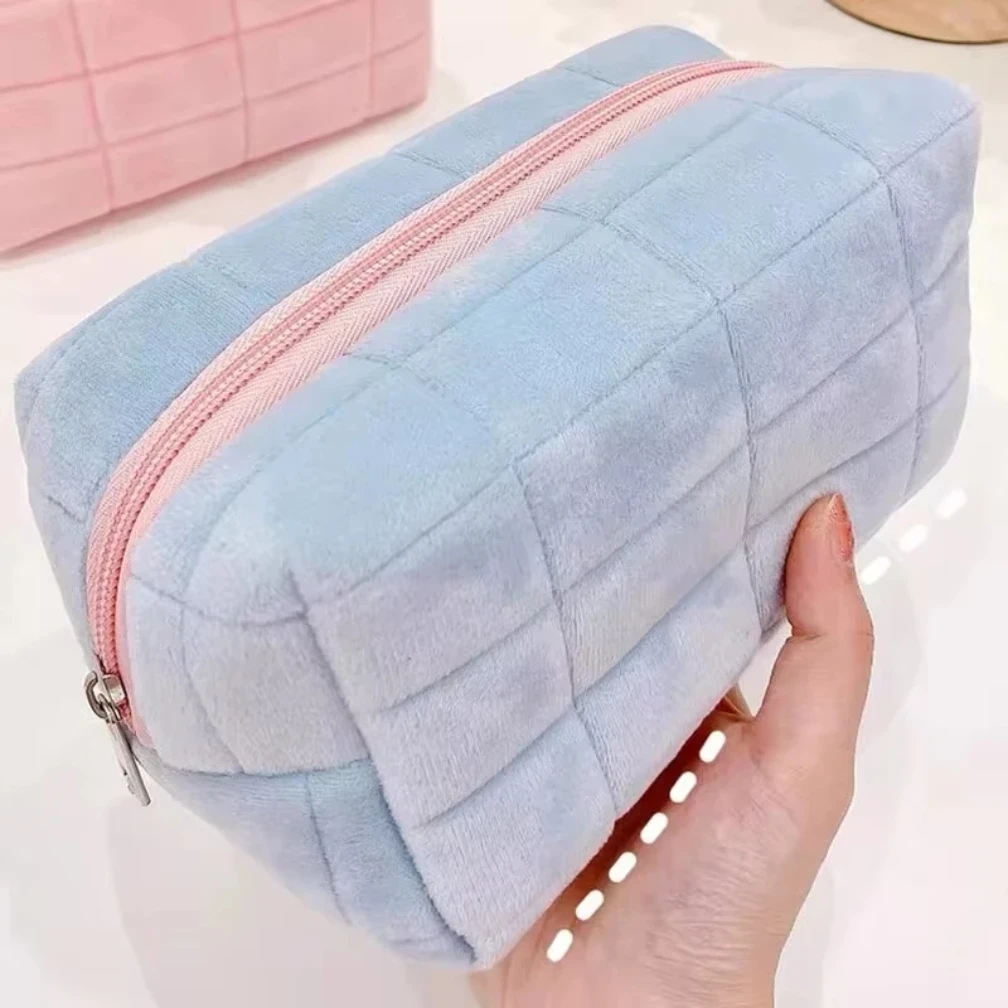Cosmetic Storage Bag Solid Fur Large Women Zipper Makeup Organizer Handbag Stationery Pencil Case Travel Make Up Toiletry Punch