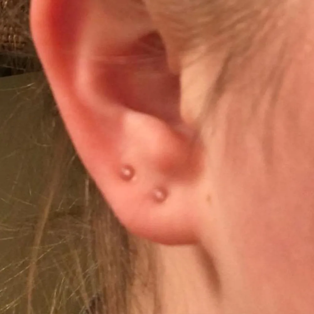 Monroe Piercing Jewelry Plastic Earrings Clear Cartilage