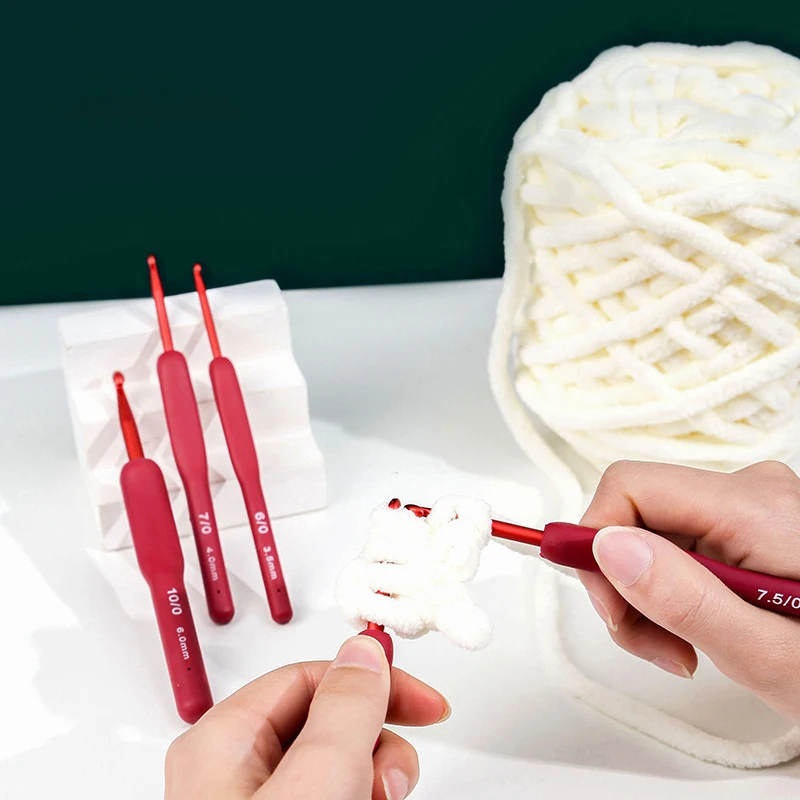 Premium Aluminum Crochet Hooks with Soft Red Rubber-Grip Handles for Knitting and Braiding